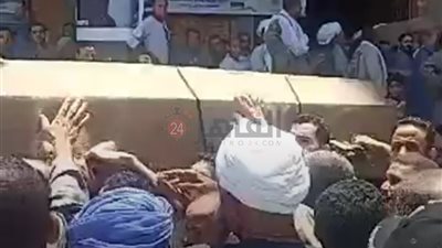 صراخ وعويل.. تشييع جثامين 4 مصريين لقوا مصرعهم في حرائق قبرص (فيديو)