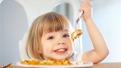  يساهم في تحسين القدرة الإدراكية.. تعرف على فوائد تقديم الأسماك للأطفال