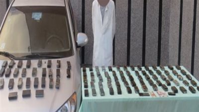  ضبط عنصر إجرامي بحوزته 100 طربة حشيش بمطروح 