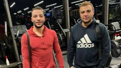 رامي صبري يمنع التصوير في تشييع جنازة شقيقه بمسجد الشرطة