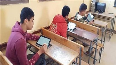 انطلاق امتحان الفلسفة والمنطق لطلاب أدبي بالثانوية العامة