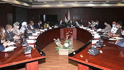 انعقاد الاجتماع الأول للجنة الوزارية الخاصة بتيسير إجراءات سياحة اليخوت في مصر