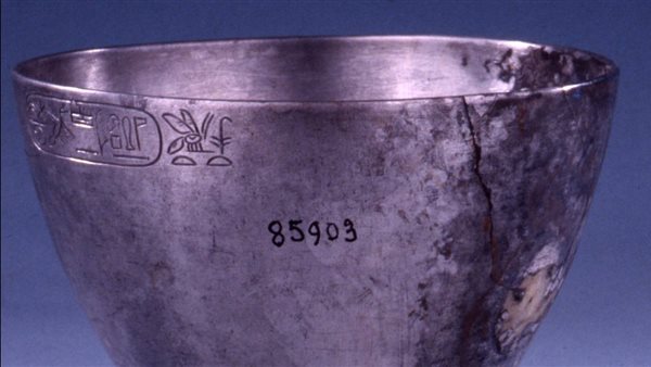  الأواني الفضية الجديدة