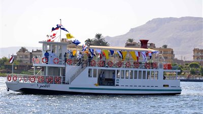 بدء التشغيل التجريبي لمعديتين جديدتين في الأقصر (صور)