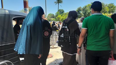 الرُكاب على الأرض.. أزمة على خط 