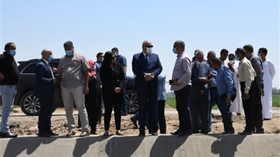 استكمال الرصف والتدبيش بمدخل قرية حجازة في قنا بتكلفة 304 ملايين جنيه