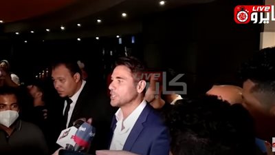 حقيقة إحراج أحمد عز لأحد الصحفيين في العرض الخاص لفيلم العارف 