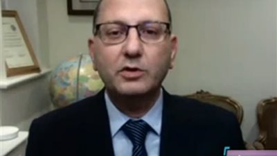 أستاذ باثولوجى: سلالة دلتا سريعة الانتشار.. ولقاح كورونا أنقذ بريطانيا من مصير الهند وتونس (فيديو)