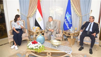 وزيرة الهجرة: قناة السويس تحمل ذكرى خالدة في أذهان المصريين واليونانيين والقبارصة