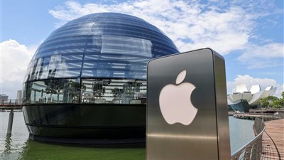 أبل تطلق جيلا جديدا من أجهزة ماك بوك برو