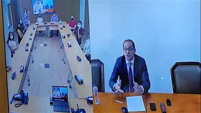 سارة عيد: لعبة 