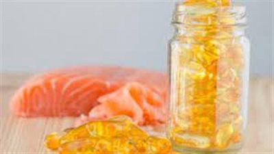 مخاطر الإصابة بالأمراض القلبية.. فوائد زيت السلمون 