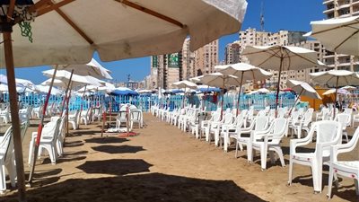 محافظ الإسكندرية: تكثيف حملات الرقابة بالشواطئ خلال عيد الأضحى لمنع أي تجاوزات