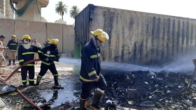 السيطرة على حريق بمطار المثنى في بغداد.. ومنع انفجار حاوية صواريخ