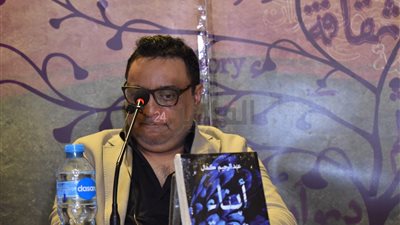 عبد الرحيم كمال: كتبت 