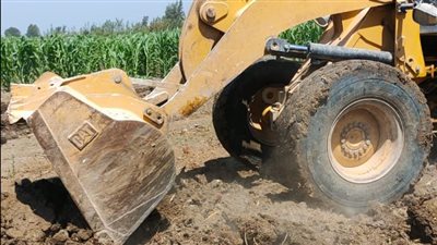 رفع 183 حالة إشغال وإزالة 12 تعديًا على الأراضي الزراعية بالبحيرة