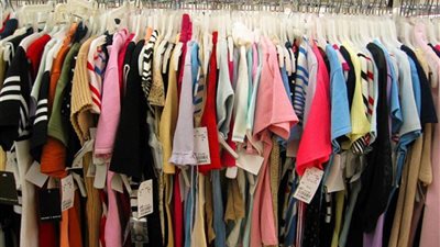 رغم التخفيضات.. الركود يسيطر على سوق الملابس الجاهزة خلال عيد الأضحى
