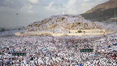 في يومه.. تعرف على قصة جبل عرفات والسر وراء مقامه العظيم