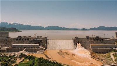 آبي أحمد في رسالة لمصر والسودان باللغة العربية: انتهينا من الملء الثاني لسد النهضة دون ضرر