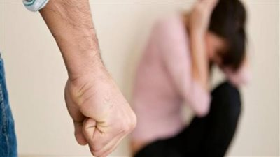 زينب تستغيث من عُنف طليقها: 