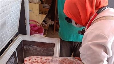 ضبط 100 كيلو لحوم مجهولة المصدر قبل بيعها في الأسواق بالشرقية (صور)