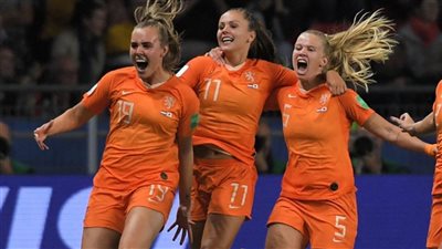 سيدات هولندا تلقن زامبيا درسًا قاسيًا بـ 10 أهداف في أولمبياد طوكيو