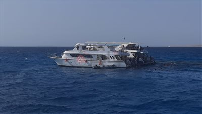 إقبال على الرحلات البحرية في الغردقة خلال عيد الأضحى المبارك (صور)