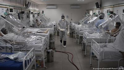 سلوفاكيا تسجل رقمًا قياسيًا جديدًا في إصابات كورونا