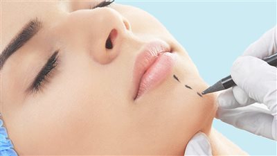 وفاة 100 أمريكي بسبب عمليات الشد التجميلية.. ومراكز السيطرة تحذر