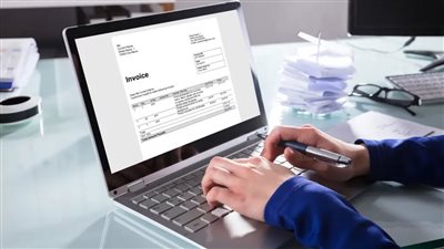 عقد دورات تدريبية مختلفة على كيفية عمل الفاتورة الإلكترونية الخاصة بقطاع السياحة