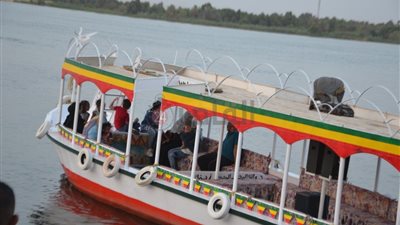 الأقصر تشهد إقبالًا كبيرًا على الحدائق والمنتزهات بعد انخفاض درجة الحرارة (فيديو)