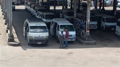 محافظ الغربية: انتظام سير العمل داخل المواقف ولا زيادة في أسعار المواصلات