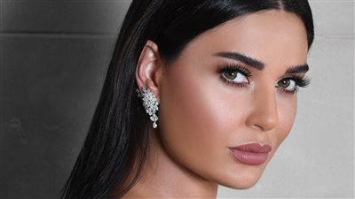 سيرين عبد النور: قررت تأجيل تصوير كليب عاملهم عقدة لهذا السبب.. وتلقيت عروضًا للمشاركة بالأعمال المعربة
