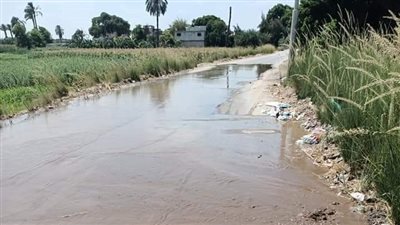إصلاح عطل في خط مياه شرب بالمنيا