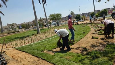 جهاز مدينة العبور يترأس حملة لإزالة الإشغالات ومتابعة أعمال التطوير