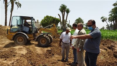 محافظ أسيوط: استمرار حملات إزالة التعديات على الأراضي الزراعية ومخالفات البناء