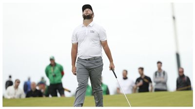 انسحاب لاعبي الجولف جون رام وبريسون ديشامبو من الأولمبياد بعد إصابتهما بكورونا