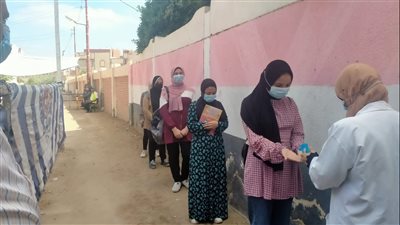 ارتياح بين طلاب الثانوية العامة عقب امتحان 