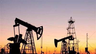ارتفاع قوي لأسعار النفط بفضل توقعات متفائلة للطلب 