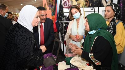 وزيرة التضامن: إقامة معارض لتسويق المنتج المصري بالسعودية والإمارات وإيطاليا قبل نهاية 2021 (صور)