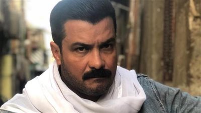 وفاة والد الفنان محمد رجب (صورة)