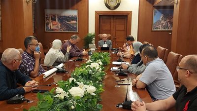 محافظ بورسعيد يتابع آخر مستجدات العمل في محطة رفع السلام 1 بمنطقة بحر البقر