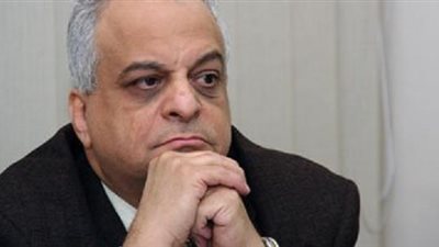 خبير قانوني: 