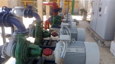 بتكلفة 50 مليون جنيه.. تشغيل محطتي مياه الحواويش 3 و4 بأخميم في سوهاج