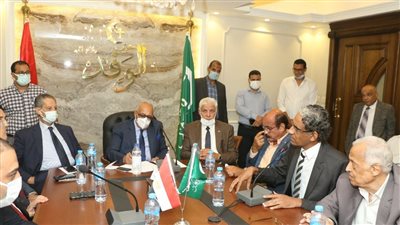 أبو شقة: سندعم حياة كريمة ماديًا ومعنويًا في كل المحافظات