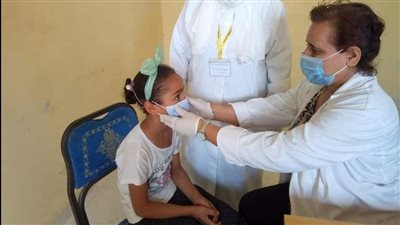 الكشف على 1922 مواطنا بقرية توفيق الحكيم ضمن مبادرة 