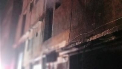 دون خسائر بشرية.. السيطرة على حريق بشركة منسوجات في شبرا الخيمة (صور)