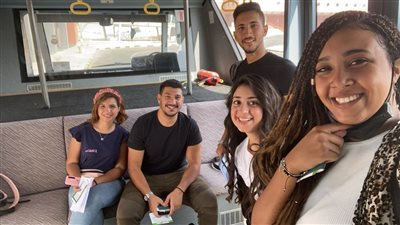 الوفد الشبابي المصري واليوناني والقبرصي يبدأ زيارته إلى اليونان