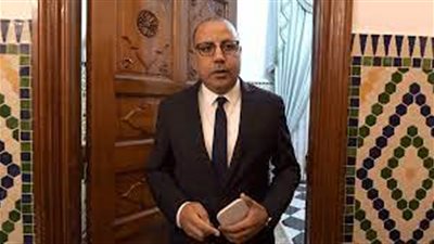 رئيس الحكومة التونسية المقال يكشف حقيقة تعرضه للضرب في قصر قرطاج