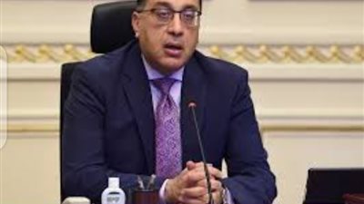 رئيس الوزراء ينيب وزير الاتصالات لحضور المؤتمر العالمي للإفتاء